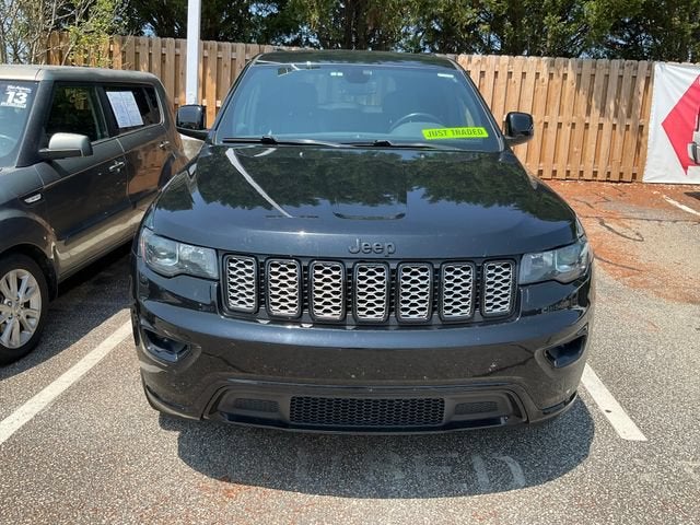 2020 Jeep Grand Cherokee Altitude 4x2