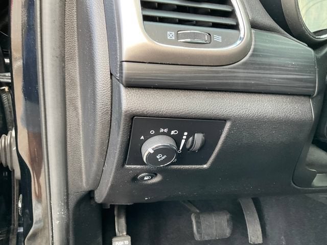 2020 Jeep Grand Cherokee Altitude 4x2
