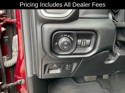 2022 RAM 1500 Laramie Crew Cab 4x2 6'4" Box