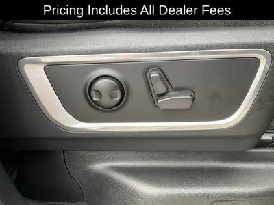2022 RAM 1500 Laramie Crew Cab 4x2 6'4" Box