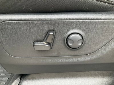 2025 RAM 1500 Big Horn Crew Cab 4x4 6'4" Box