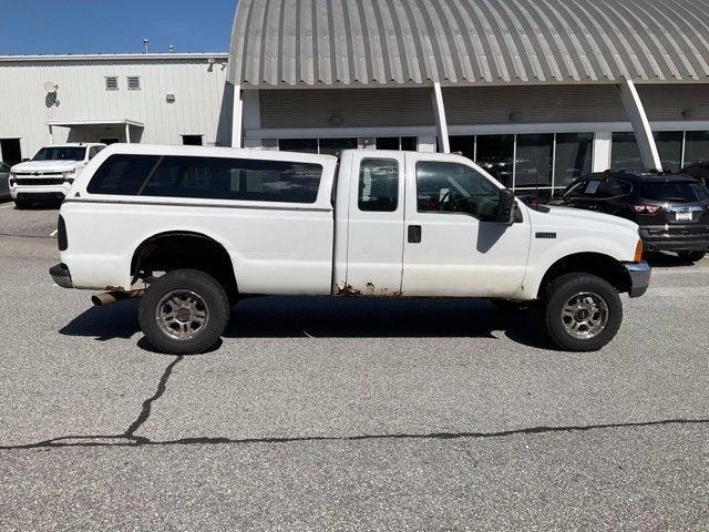 2000 Ford Super Duty F-350 SRW XL