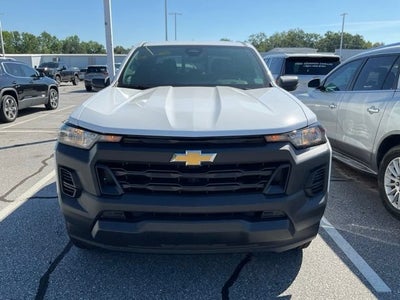 2025 Chevrolet Colorado WT/LT