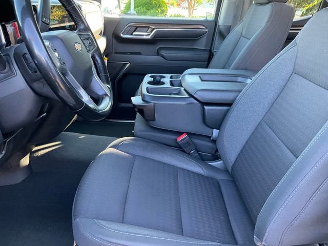 2023 Chevrolet Silverado 1500 LT (2FL)
