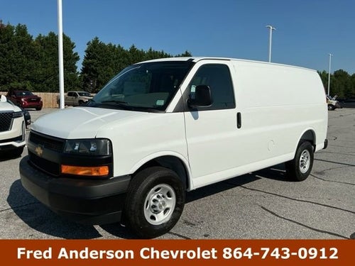 2026 Chevrolet Express Cargo WT