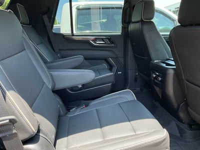 2025 GMC Yukon Elevation