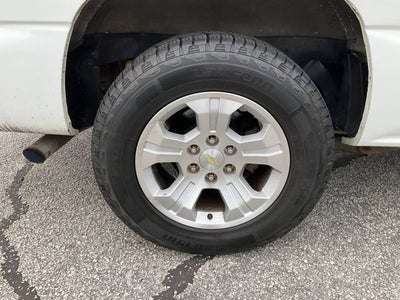 2002 Chevrolet Suburban LS