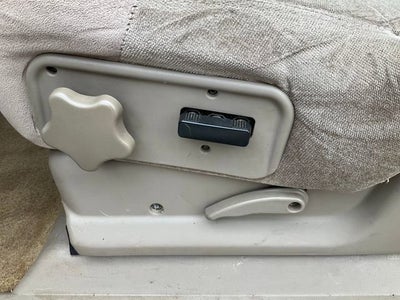 2002 Chevrolet Suburban LS