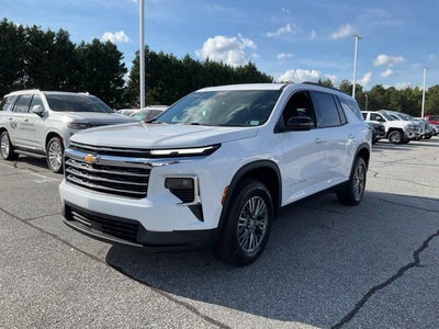 2027 Chevrolet Traverse LT