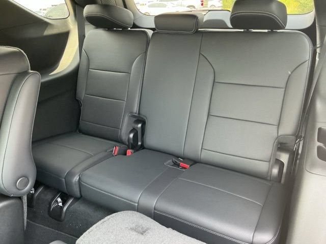 2027 Chevrolet Traverse LT - Photo 17