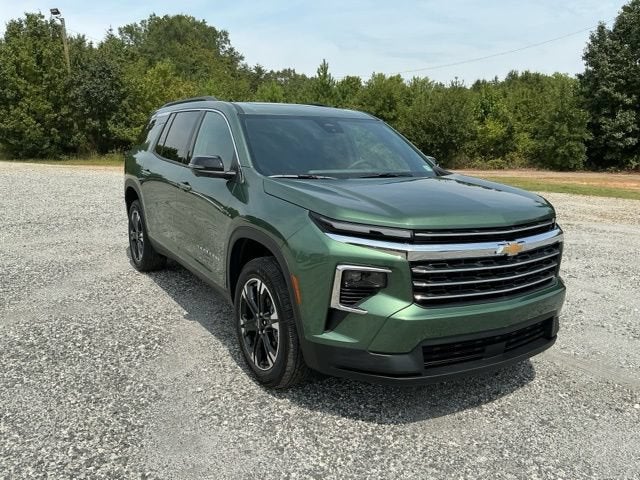 2027 Chevrolet Traverse LT - Photo 23