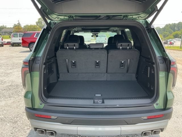 2027 Chevrolet Traverse LT - Photo 26