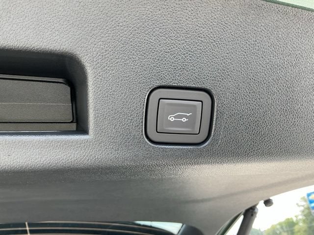 2027 Chevrolet Traverse LT - Photo 27