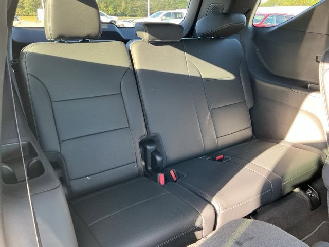 2027 Chevrolet Traverse LT - Photo 20