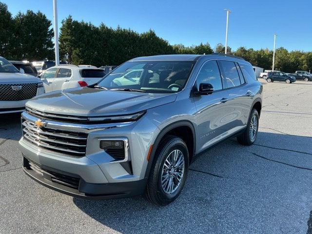 2027 Chevrolet Traverse LT - Photo 22