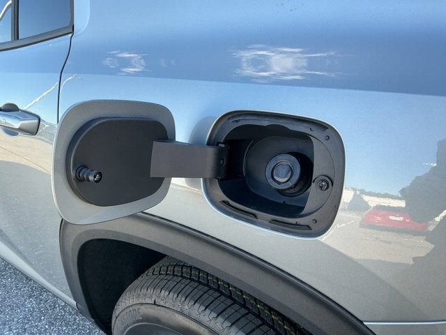 2027 Chevrolet Traverse LT - Photo 24