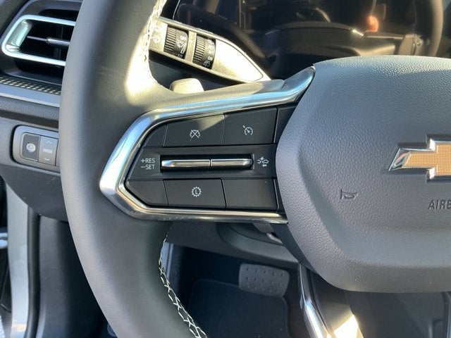 2027 Chevrolet Traverse LT - Photo 6