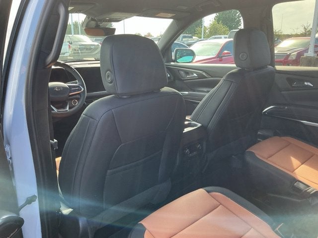 2027 Chevrolet Traverse Z71 - Photo 13