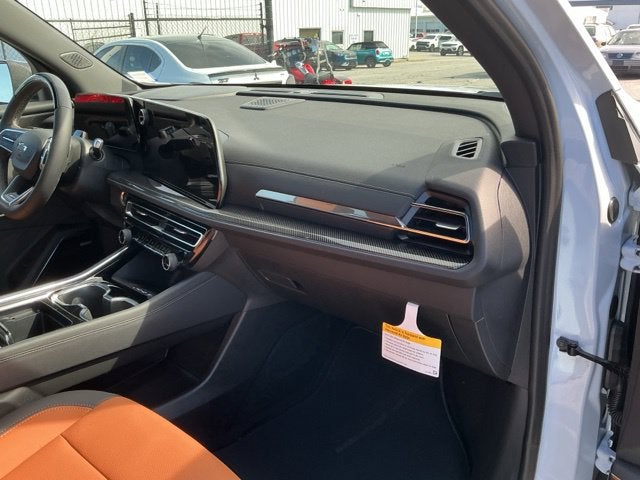 2027 Chevrolet Traverse Z71 - Photo 17