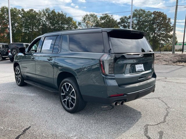2025 Chevrolet Suburban RST