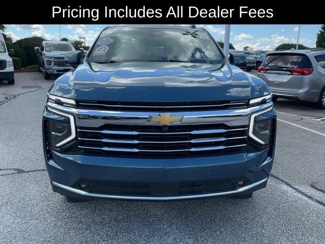 2025 Chevrolet Suburban LT