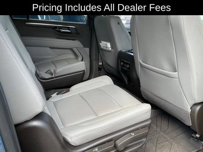 2025 Chevrolet Suburban LT