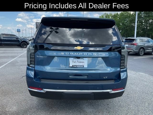 2025 Chevrolet Suburban LT