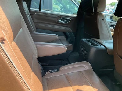 2023 Chevrolet Suburban High Country