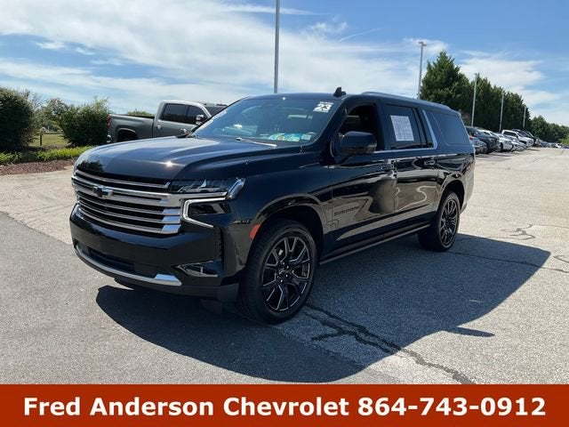 2023 Chevrolet Suburban High Country
