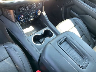 2023 Chevrolet Suburban High Country