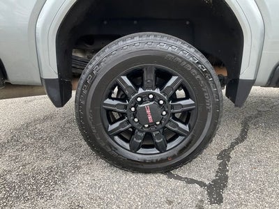 2025 GMC Sierra 2500 HD AT4