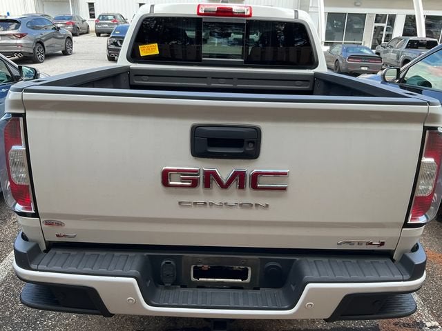 2022 GMC Canyon AT4 - Leather
