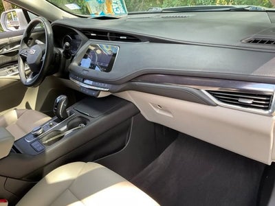 2019 Cadillac XT4 FWD Luxury