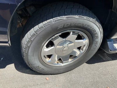 2005 Cadillac Escalade Standard