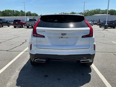 2025 Cadillac XT4 Premium Luxury