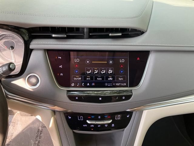2021 Cadillac XT5 FWD Premium Luxury