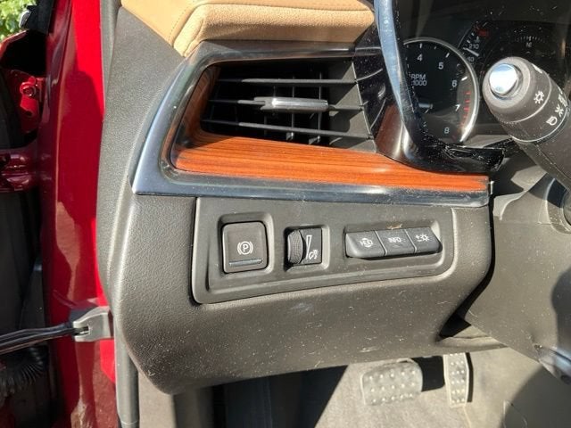 2018 Cadillac XT5 Platinum AWD