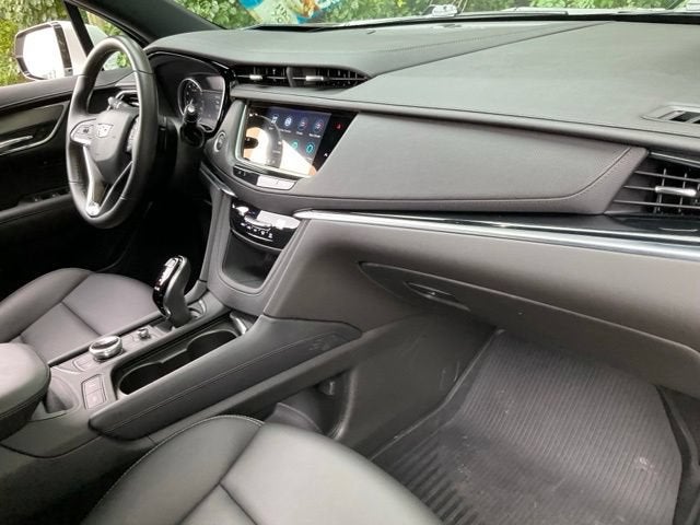 2024 Cadillac XT6 Luxury