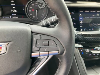 2025 Cadillac XT6 Premium Luxury