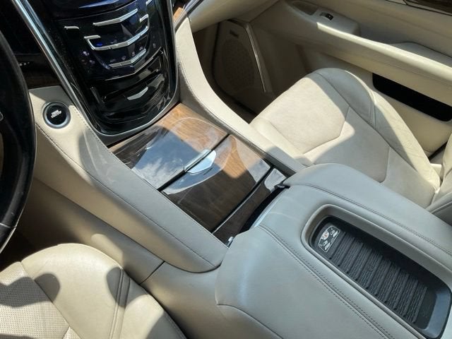 2020 Cadillac Escalade ESV Premium Luxury
