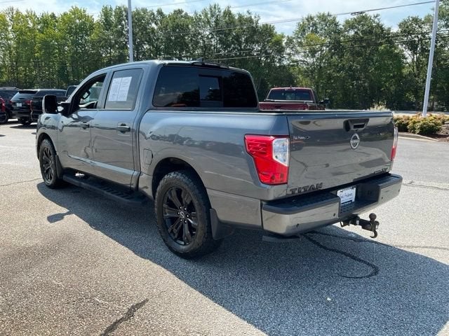 2023 Nissan TITAN Crew Cab SV 4x2