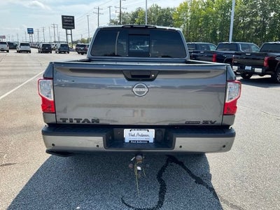 2023 Nissan TITAN Crew Cab SV 4x2