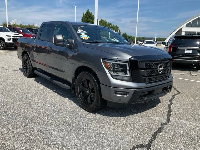 2023 Nissan TITAN Crew Cab SV 4x2