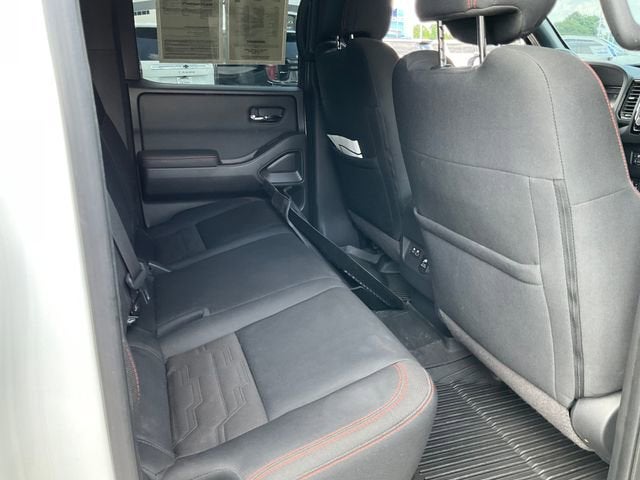 2022 Nissan Frontier Crew Cab PRO-4X 4x4