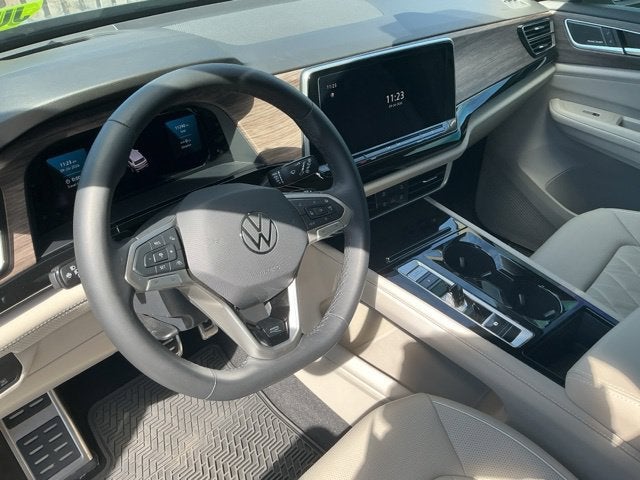 2026 Volkswagen Atlas SEL Premium R-Line