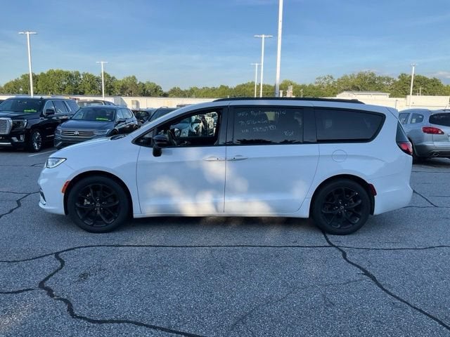 2025 Chrysler Pacifica Limited