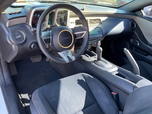 2011 Chevrolet Camaro 2LS