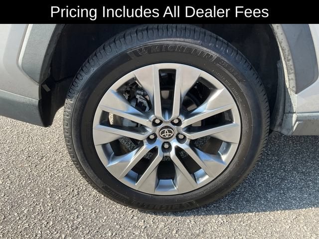 2022 Toyota RAV4 XLE Premium