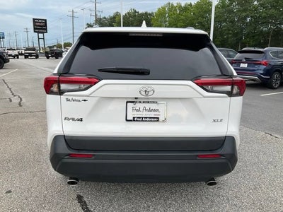 2024 Toyota RAV4 XLE