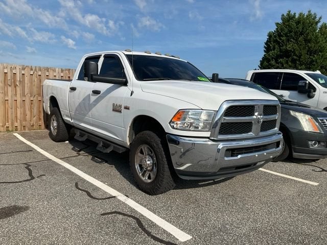 2017 RAM 2500 Tradesman Crew Cab 4x4 6'4" Box